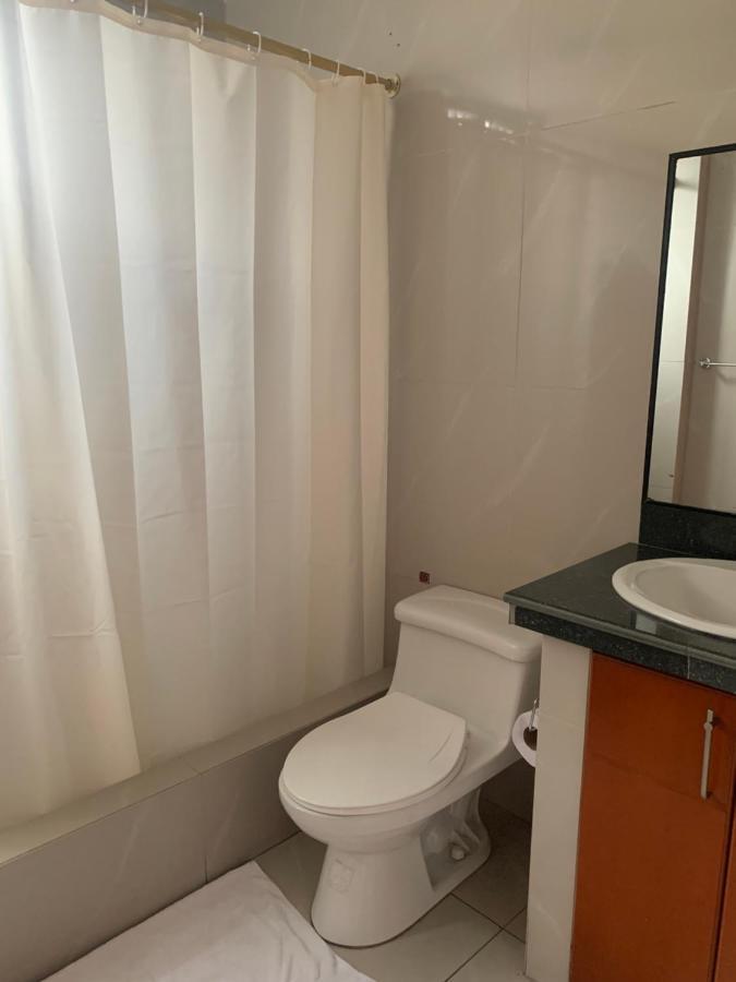 Hoteles En Guayaquil - Suites Guayaquil Cerca Del Aeropuerto מראה חיצוני תמונה